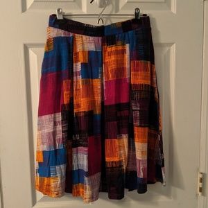 EUC Color Block Madison pleated skirt Med